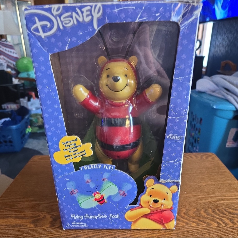 DISNEY WINNIE THE POOH FLYING HUNNY BEE POOH‎ CRIB MOBILE Missing Bracket